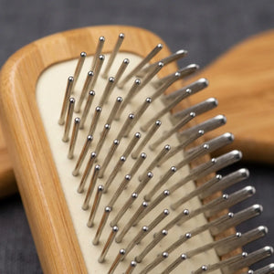 PAKCH Professional 2-in-1 Double-Sided Pet Deshedding Brush and Dematting Comb for Dogs and Cats - Reduces Shedding by 95% - | PAKCH Pet Supplies